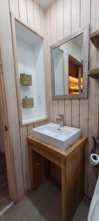 Cabana En Laguna Azul Patagonia Bagual Villa Torres del Paine National Park ภายนอก รูปภาพ